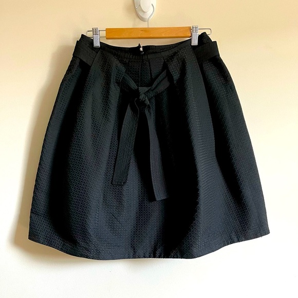PESERICO Short Flare Large Pleat Belted Lined Black Skirt Made in Italy Sz 6/42 - Picture 1 of 14